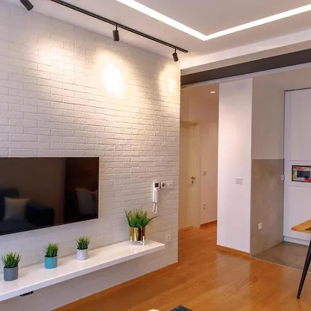 Dali Apartments Pupin Palace Нови Сад Екстериор снимка